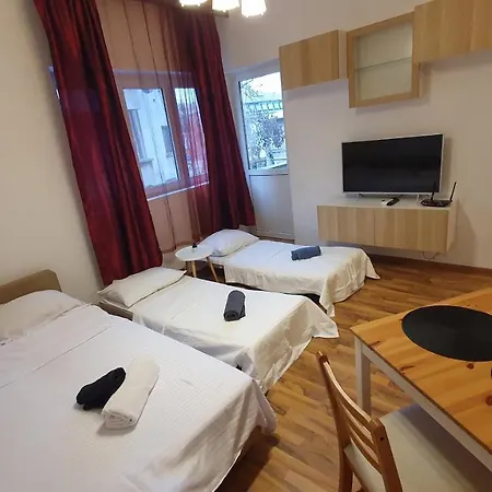 Ultracentral With Balcony - Old Town Lägenhet Bukarest