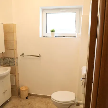 דירה Ultracentral With Balcony - Old Town