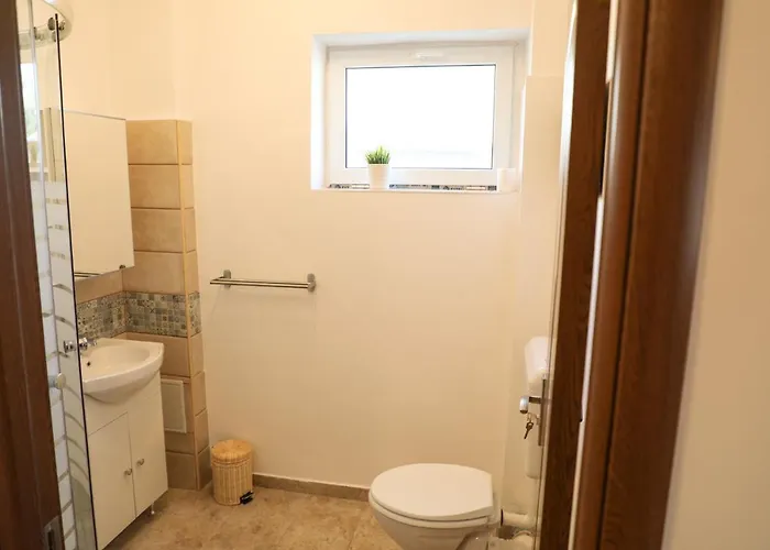 公寓 Ultracentral With Balcony - Old Town