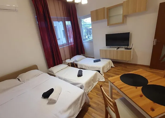 Ultracentral With Balcony - Old Town Apartman Bukarest